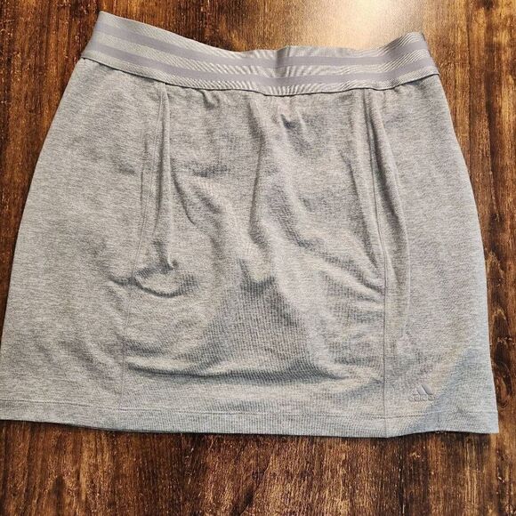 Adidas pencil skort  - Picture 1 of 8